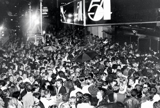 The line in front of Studio 54