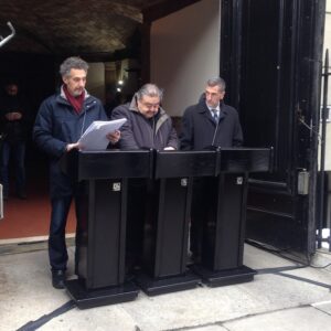 L'attore-regista John Turturro (a sinistra) e il giornalista Andrea Fiano durante la lettura