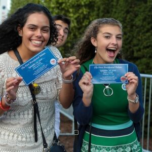 hofstra-students-hillary-trump-tickets