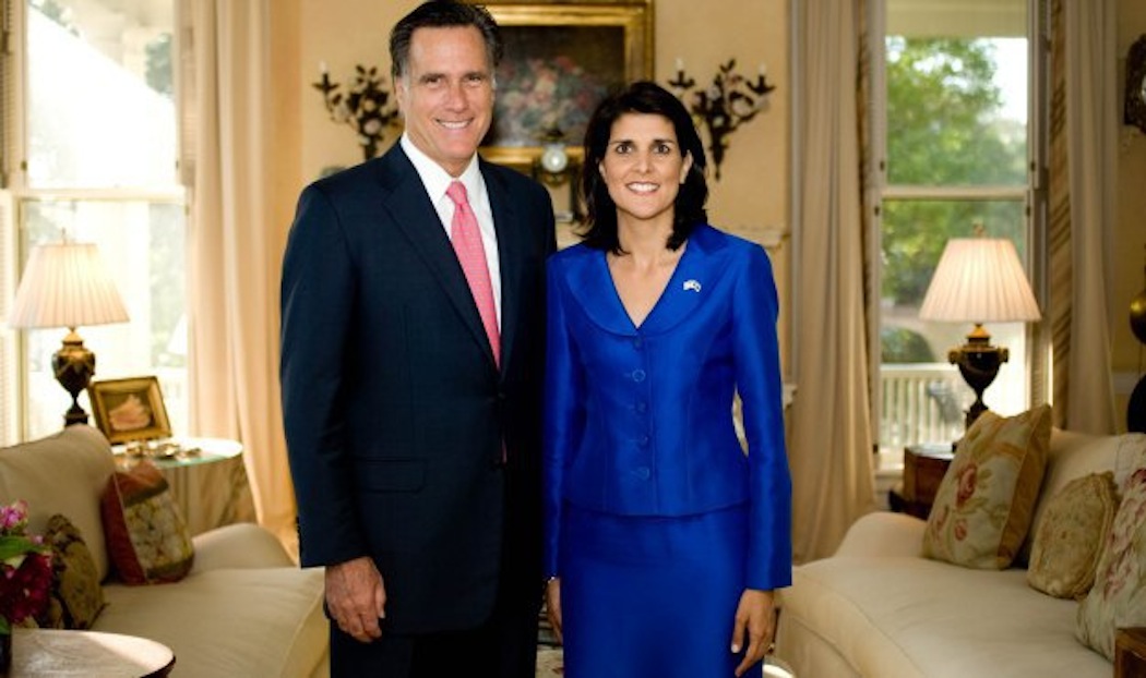 Mitt Romney con Rikki Haley