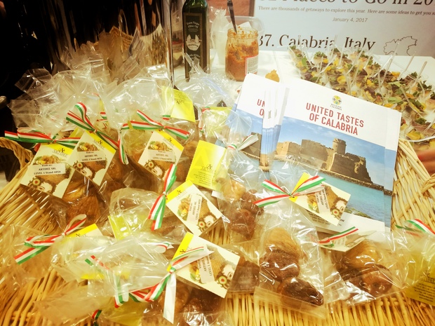 Le tipicità calabresi in mostra allo stand della Regione Calabria
