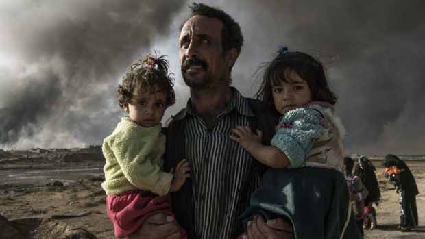 “Isis, Tomorrow - The lost souls of Mosul” di Francesca Mannocchi e Alessio Romanzi “Isis, Tomorrow - The lost souls of Mosul” di Francesca Mannocchi e Alessio Romanzi
