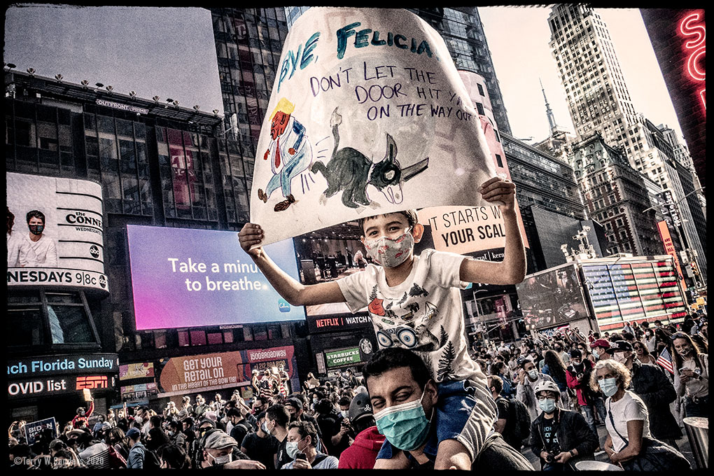 terry-sanders-6_BHD_TimesSq4_110720_LVN Times Square, Bye, Felicia