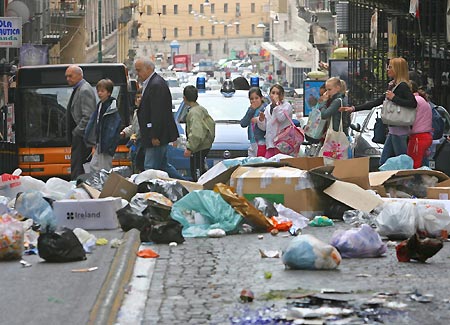 CITTADINI DI ATLANTIDE/ Per Napoli il chirurgo non basta
