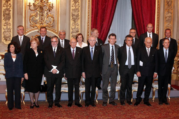FUORI DAL CORO/ Monti lo "spiazzatore"