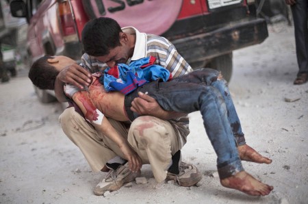 Impotenza e irresponsabilità Una delle tante terribili immagini che arrivano dalla Siria in questi mesi