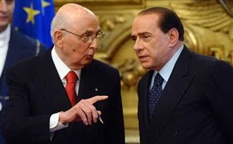 Aspettando il big-bang della politica italiana Il Presidente della Repubblica Giorgio Napolitano con il leader del PDL Silvio Berlusconi