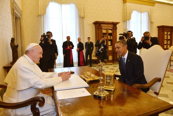 Obama da papa Francesco e la globalizzazione assassina dell’universalità
