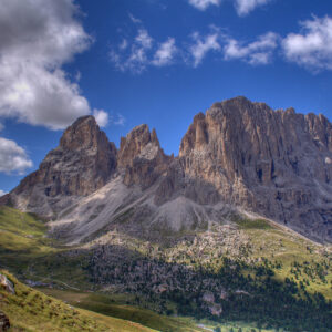 Travel Itinerary / At the foot of the most beautiful buildings in the world: a trip to the Dolomites