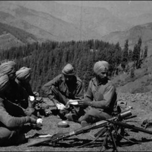 India, Pakistan e il Kashmir della discordia 1965: Soldati indiani sulle montagne del Kashmir