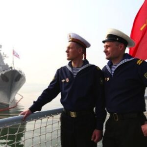 Nel Mediterraneo russi e cinesi fanno le prove anti-americane