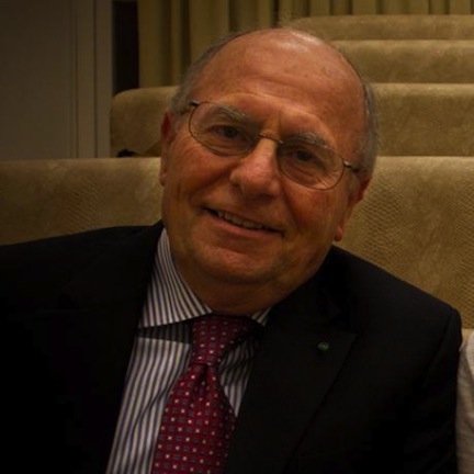 Una recente immagine del Prof. Mario Mignone