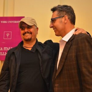 Perché ai napoletani manca Pino Daniele come na' jurnat e Sol' e per star bene a metà Pino Daniele con John Turturro il 5 giugno 2012 alla Casa Italiana Zerilli Marimò della New York University