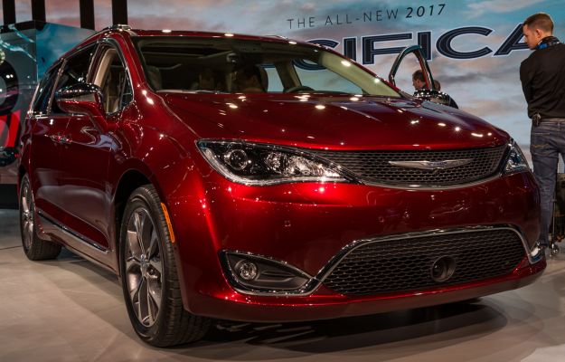 Il minivan Pacifica plug-in hybrid di FCA (Ph: Renato Zacchia)