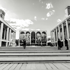 metropolitan_opera_house-front-bn