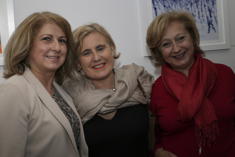 Le due columnist de La Voce, Filomena Fuduli Sorrentino e Angela Vitaliano e Francesca Mastrofini. Foto: Luisa De Luca