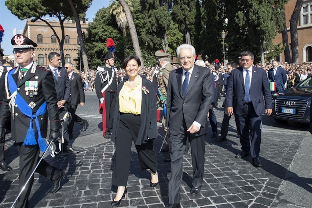festa-repubblica-mattarella-elisabetta-trenta-ministro-difesa