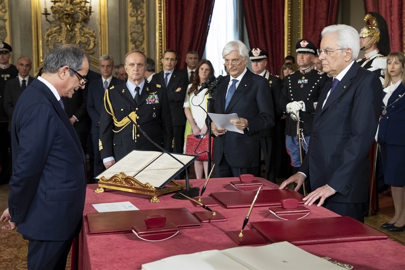 governo-conte-tria Il ministro dell'Economia Tria