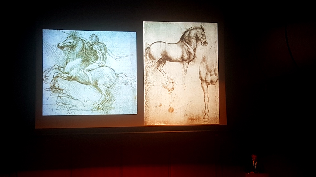Alcuni lavori di Leonardo proiettati durante la serata.