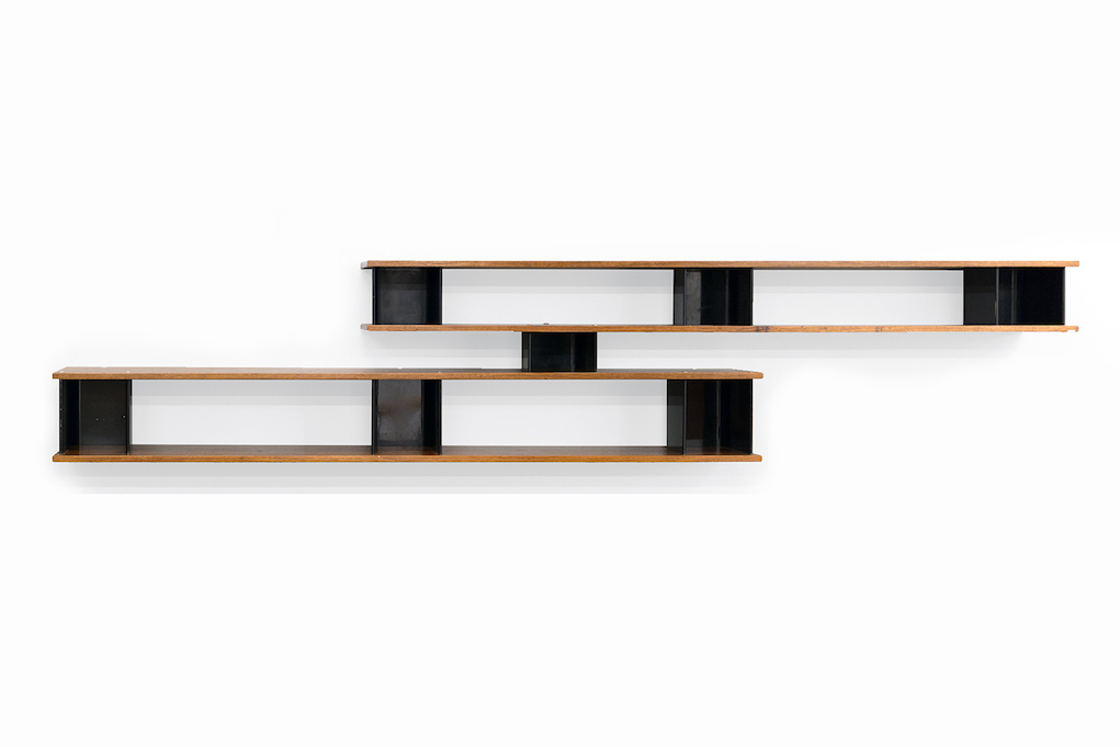 Charlotte Perriand
Bibliothèque Nuage “MIFERMA,” c. 1958 ash shelves, with U-shaped steel dividers 28 x 142 x 13 in
71.1 x 360.7 x 33 cm