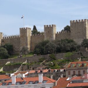 Castelo_de_Sao_Jorge_Wikipedia resized