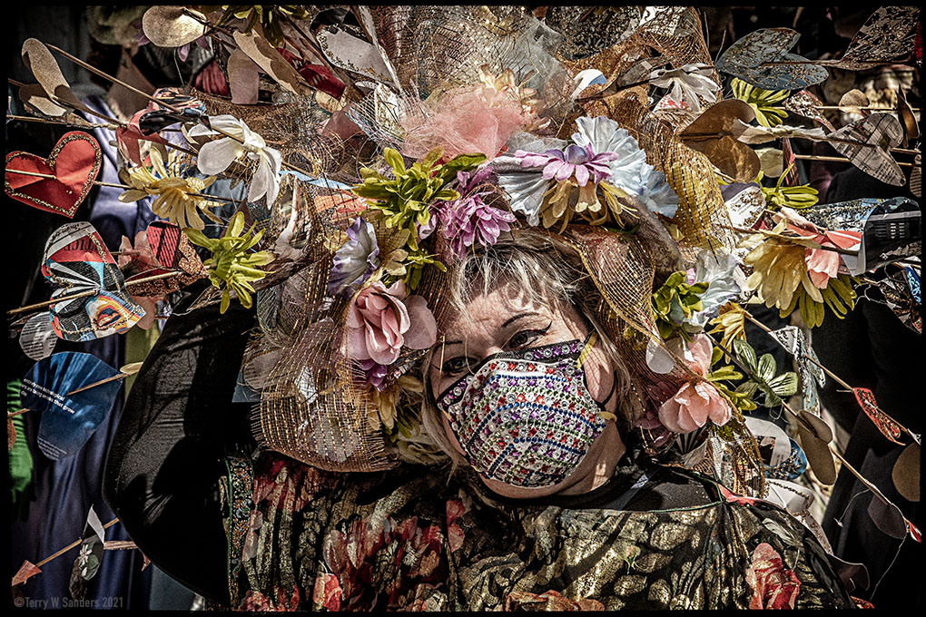Easter4_ChaosTheory_040421_LVN_terry_sanders