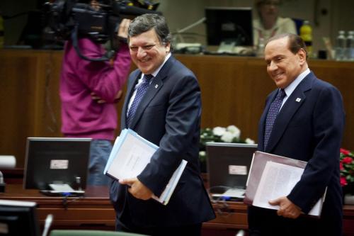FUORI DAL CORO/ Euro: Silvio non molla