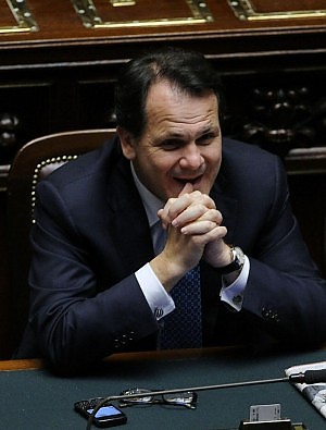 FUORI DAL CORO/ Il caso Saverio Romano: l'obbligo di accusare
