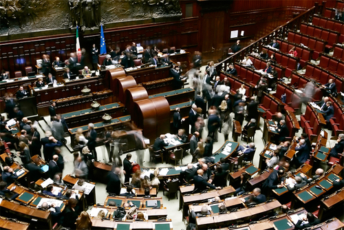 FUORI DAL CORO/ Come uscire dalla "palude"?