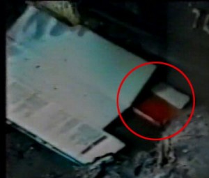 Strage di Via D'Amelio: cosí pazzesco che è vero Quella che potrebbe essere l'agenda rossa di Borsellino subito dopo l'esplosione in via D'Amelio