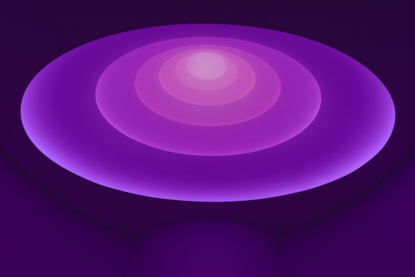 Estate con arte James Turrell, Aten Reign (2013). Foto: David Heald © Solomon R. Guggenheim Foundation, New York.