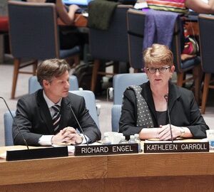 Richard Engel e Kathleen Carroll durante il Consiglio di sicurezza UN Photo/JC McIlwaine