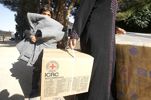 Rifugiati siriani in Libano soccorsi dalla Croce Rossa Internazionale