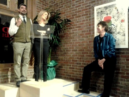 No Woman, No Cry L'evento alla PRPH Book Gallery. Da sinistra: Umberto Pregliasco, la scrittrice Emanuelle de Villepin e Serena Dandini