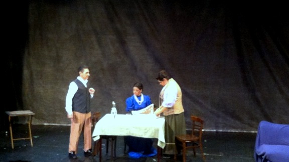 A teatro le bugie hanno le gambe lunghe