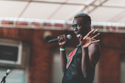 Le1f, nuova icona gay nel mondo hip hop
