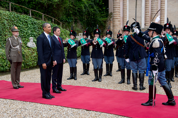 Obama a Roma: chi è in cerca di visibilità e chi non sta al gioco Il presidente del Consiglio Matteo Renzi e il presidente degli Stati Uniti d'America Barack Obama nel corso dell'incontro a Villa Madama. Foto: laboratorio fotografico Chigi