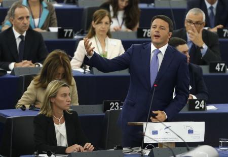 L'Odissea europea e il Renzi arenato ad Itaca Matteo Renzi pronuncia il discorso al Parlamento europeo per l'inaugurazione del semestre di presidenza Ue dell'Italia