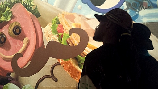 Ultima notte al museo, tra Jeff Koons e selfie