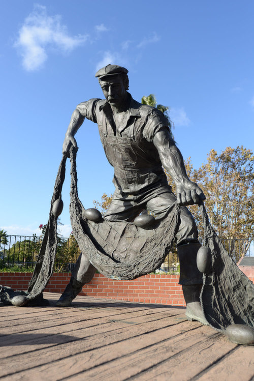 statua
