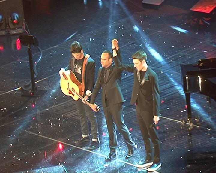 Giovanni Caccamo vince il Festival di Sanremo 2015 per le nuove proposte