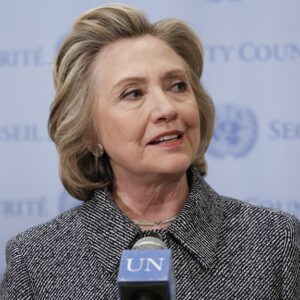 Hillary Clinton in cerca di "trasparenza" al Palazzo di Vetro