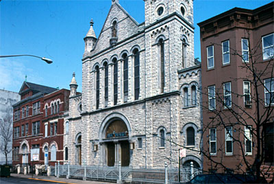 Christopher Bell remembers a forgotten Harlem at the Marcantonio Forum