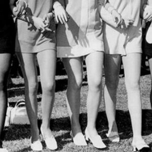 La rivoluzione dalle gambe lunghe: mezzo secolo in minigonna
