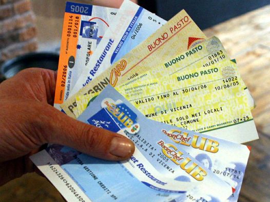 Nuovo ‘regalo’ di Renzi: niente più buoni pasto nei supermercati e nei ristoranti!