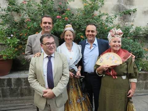 Il Console Generale di Francia a Napoli, C. Thimonier, e il Sindaco di Napoli, L. De Magistis, con Veronique Autheman ed Elisabeth Costes