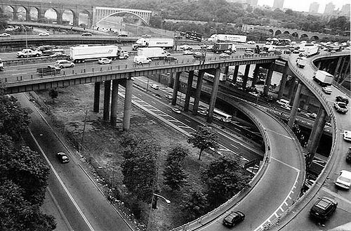 La Cross Bronx Expressway
