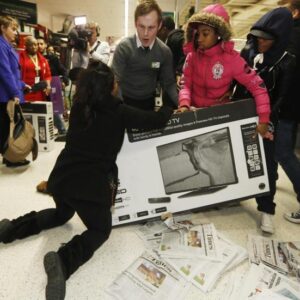 Black Friday: la redenzione del giorno dello shopping selvaggio